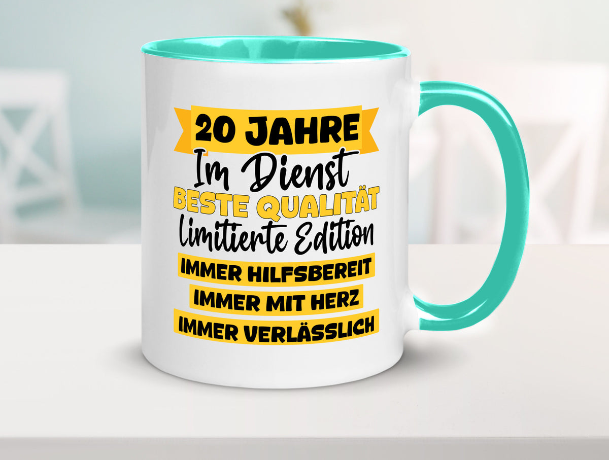 20 Jahre im Dienst | Jubiläum Arbeit v8 Geschenkidee Kollegen Büro Humor Tasse