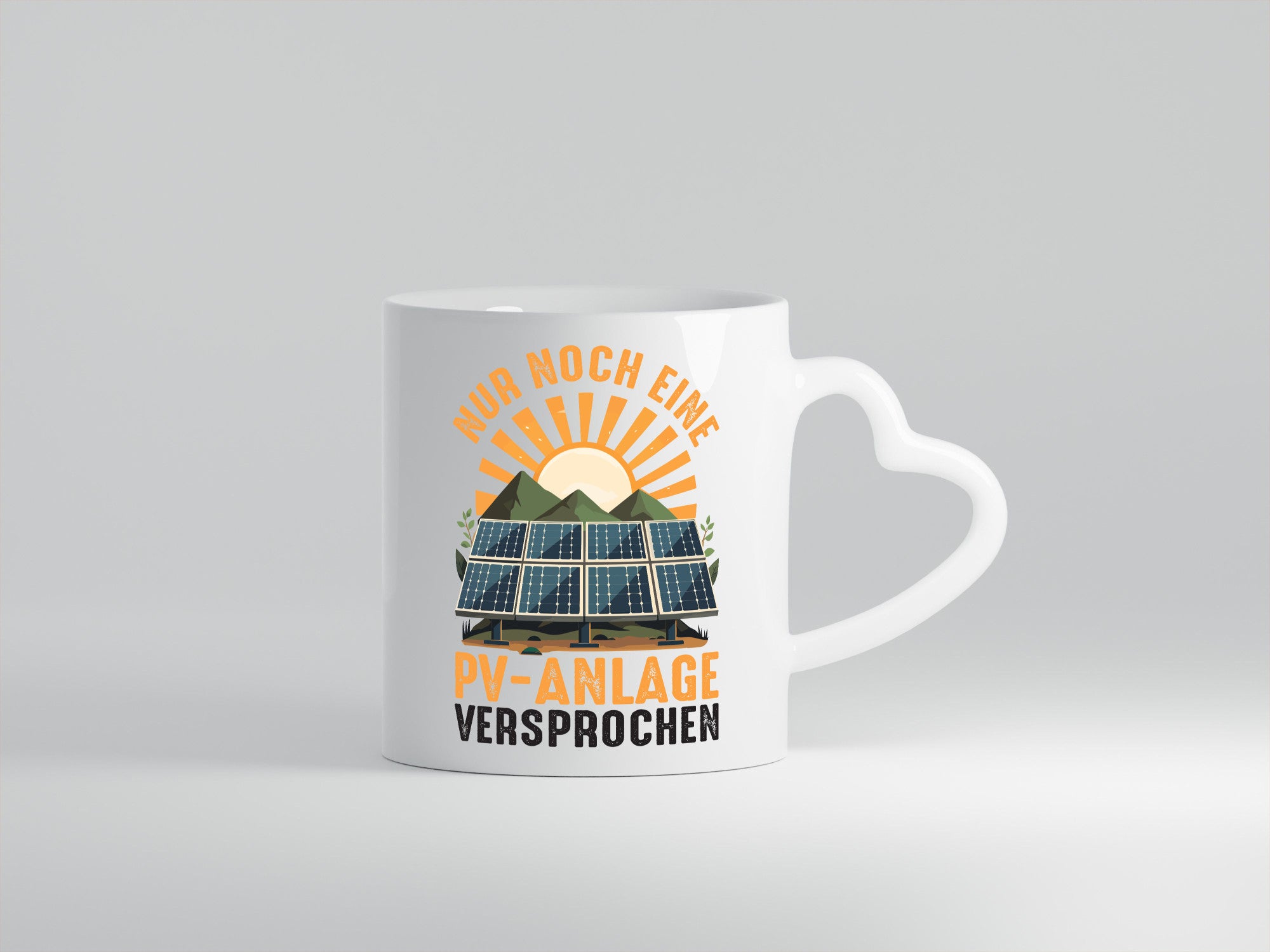 PV Anlage | Nur noch eine Phzotovoltaikanlagen v2 Humor Geschenkidee Tasse
