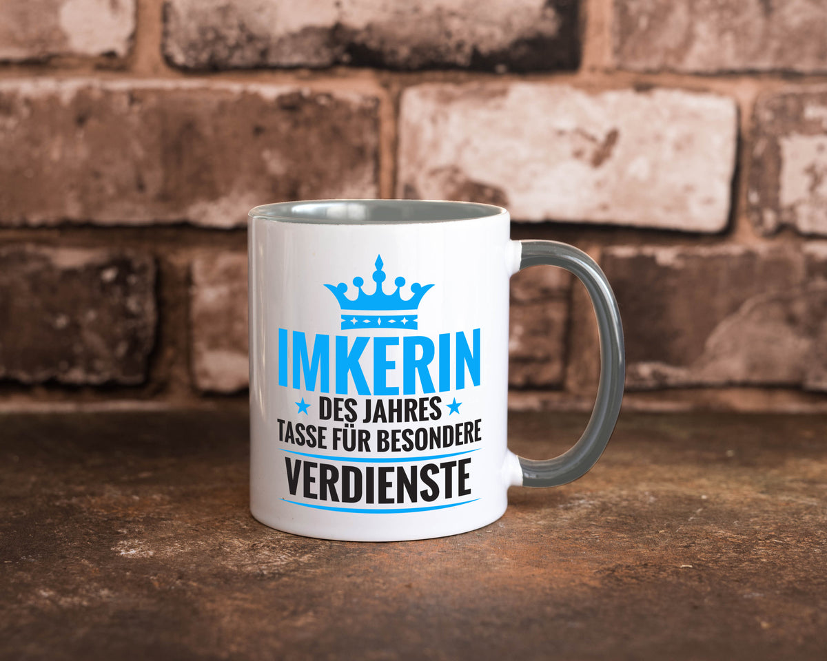 Besonderer Verdienst: Imkerin | Imkerei Geschenk Humor Geschenkidee lustiger Tasse