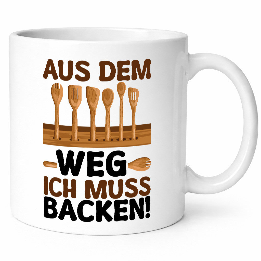 Aus dem weg ich muss backen | lustiger Spruch Geschenk Humor Geschenkidee Tasse