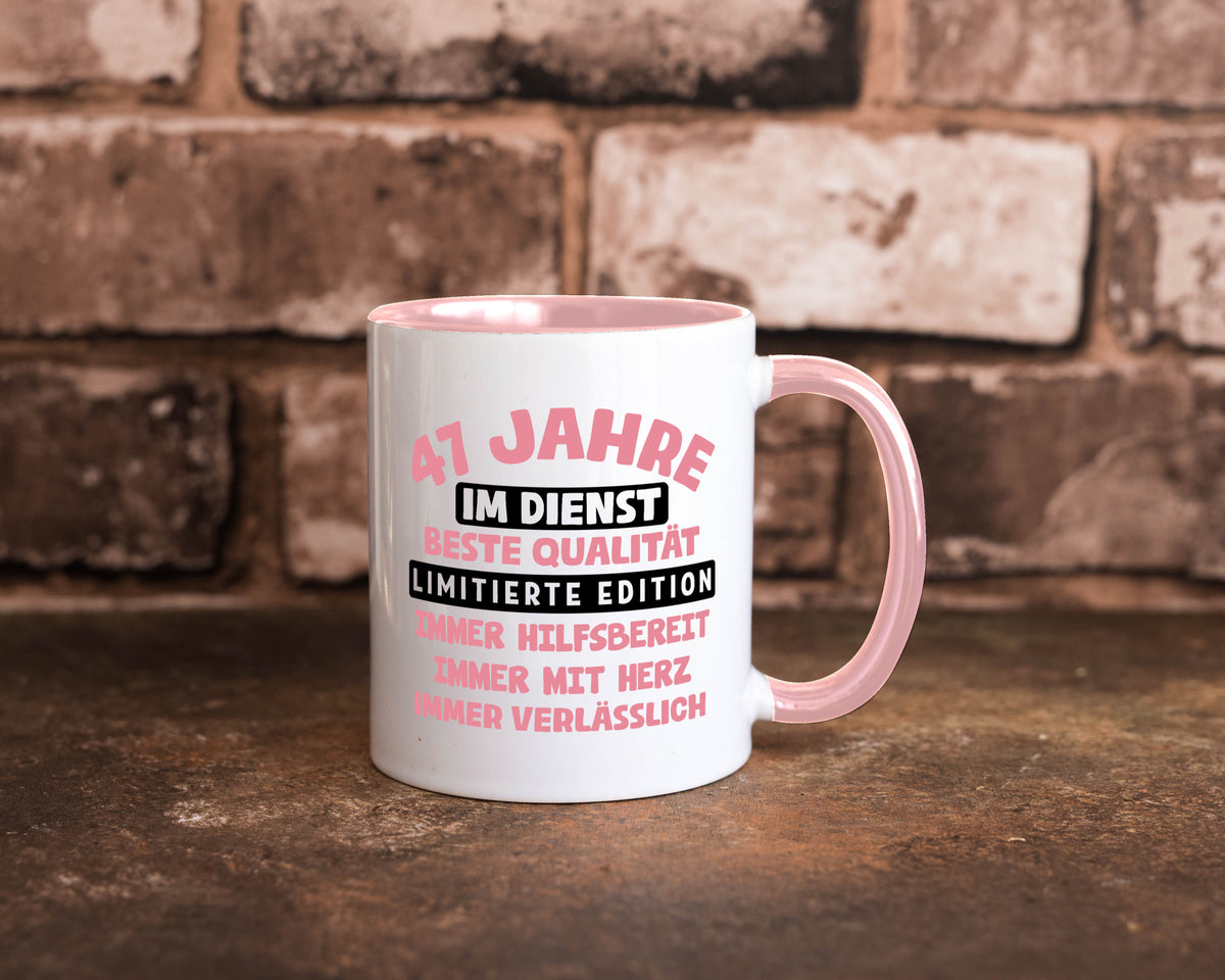 47 Jahre im Dienst | Jubiläum Arbeit v11 Geschenkidee Kollegen Büro Humor Tasse