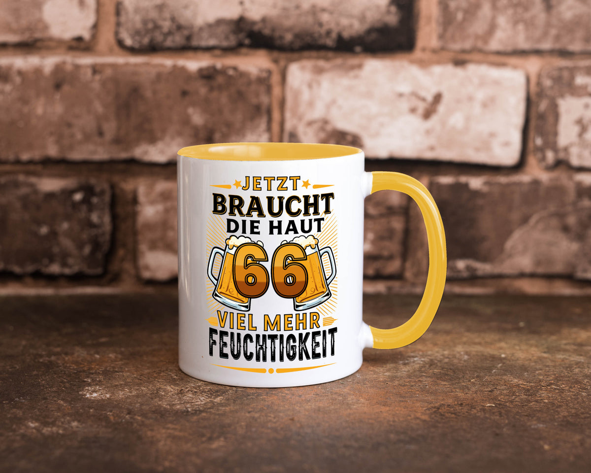 66 braucht die haut mehr Feuchtigkeit | 66. Geburtstag Humor Geschenkidee Tasse
