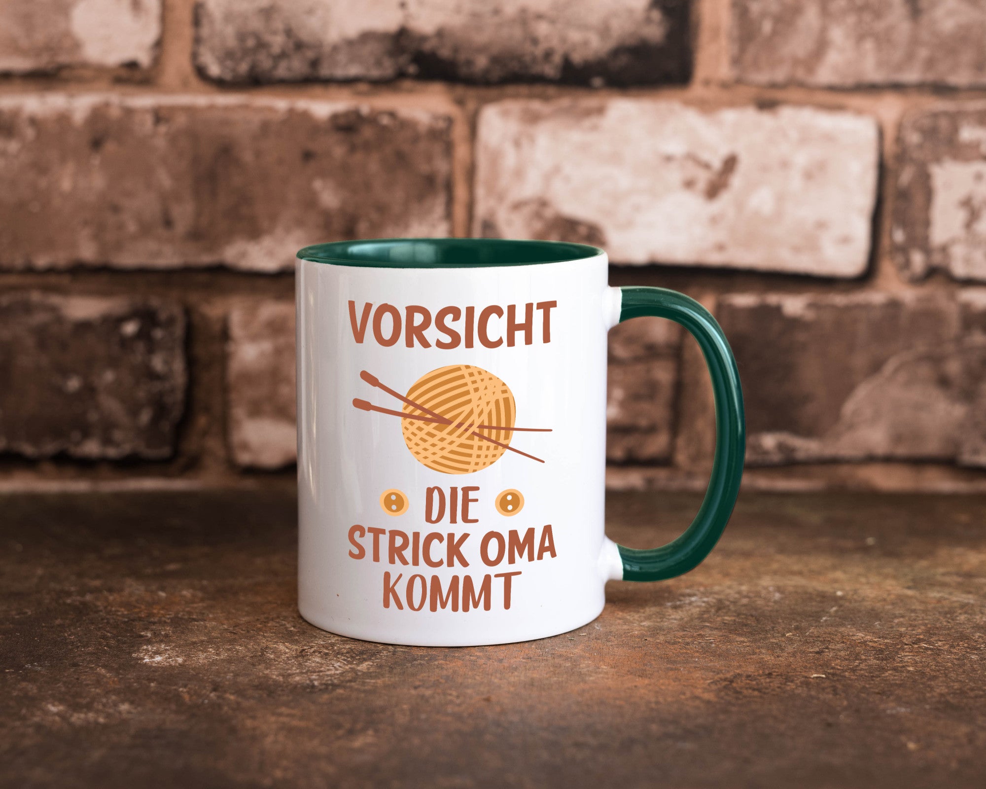 Vorsicht, Strickoma kommt | Wolle Stricknadeln Humor Familie Geschenkidee Tasse