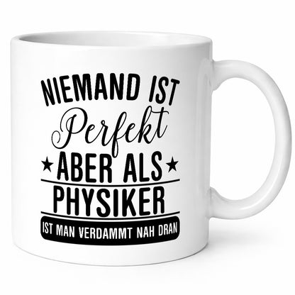 Verdammt nah dran: Physiker | Physik Geschenk Humor Geschenkidee lustiger