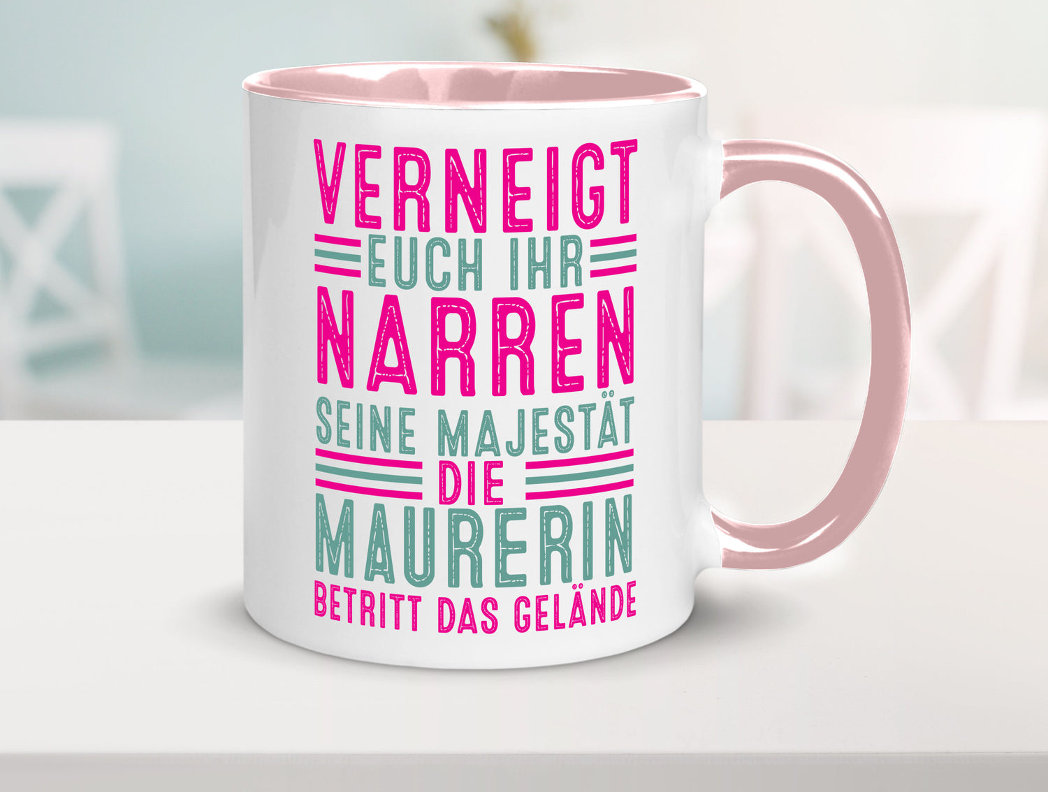 Verneigt euch: Maurerin Humor Geschenkidee Tasse