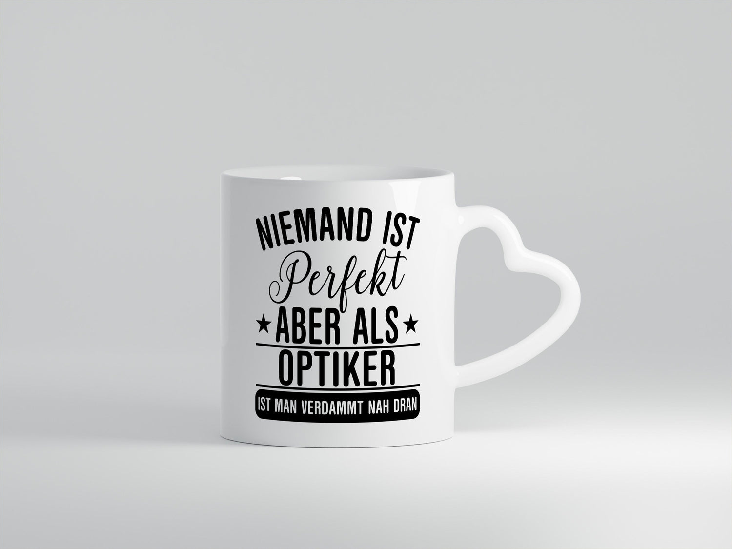 Verdammt nah dran: Optiker | Augenoptiker lustig Humor Geschenkidee Geschenk