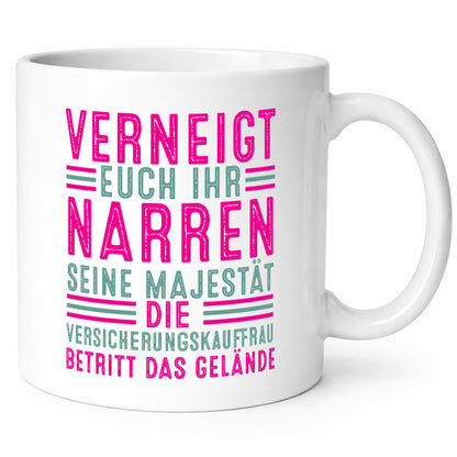 Verneigt euch: Versicherungskauffrau | Kauffrau v2 lustig Humor Geschenkidee