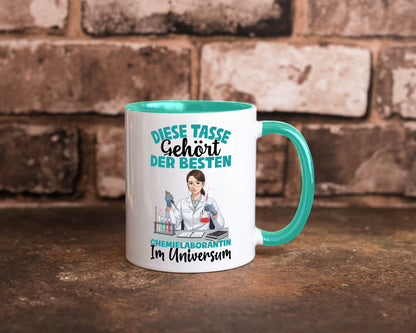 Im Universum: Chemielaborantin | Laborantin Chemie lustiger Spruch Geschenk