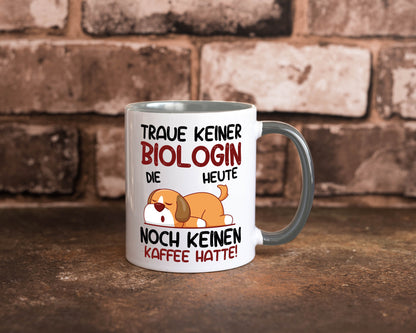 Traue keiner Biologin | Biologie Naturforscherin Geschenkidee Humor Tasse