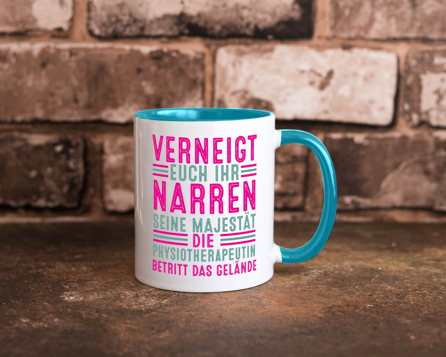 Verneigt euch: Physiotherapeutin Humor Geschenkidee Tasse