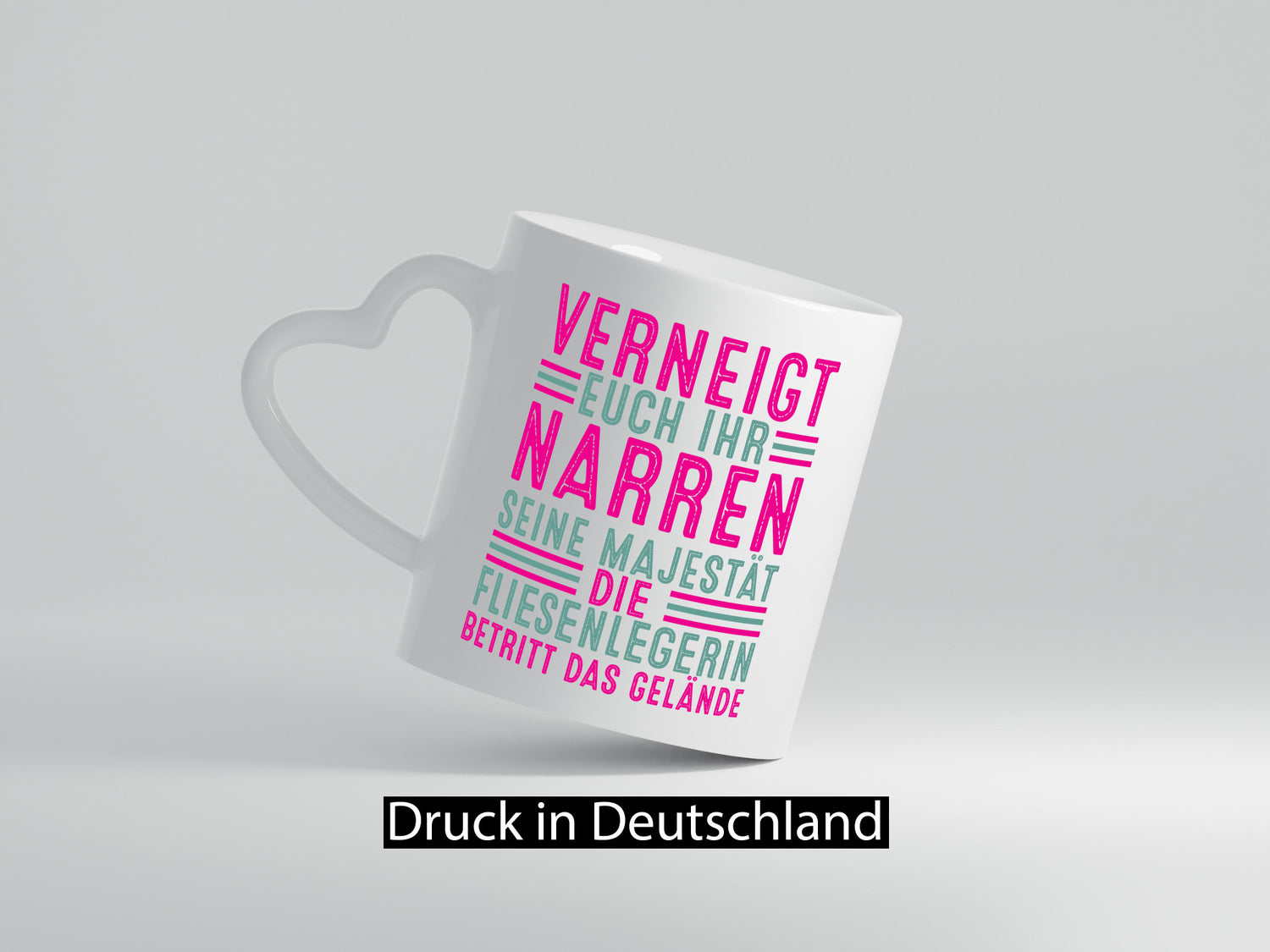 Verneigt euch: Fliesenlegerin | Fliesenlegen Bau v2 Humor Geschenkidee Tasse