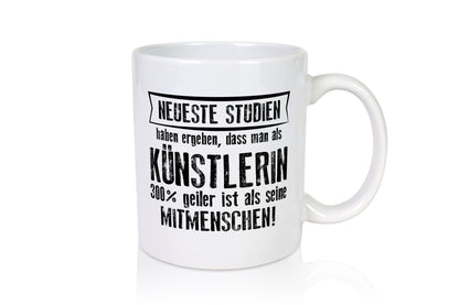 Neuste Studien: Künstlerin| Spruch lustig | Kunst Humor Geschenkidee Tasse