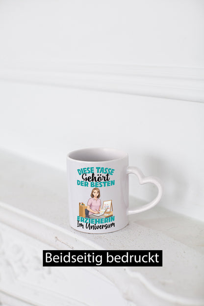 Im Universum: Erzieherin | Pädagogin Schule lustig Humor Geschenkidee Geschenk