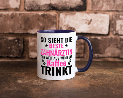 Kaffee trinkt: Zahnärztin | Zahnmedizin Beruf Geschenk Arbeit Kollegen Büro