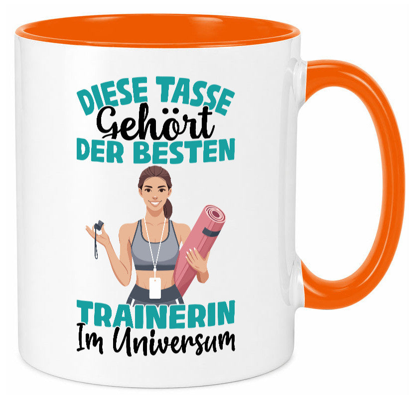 Im Universum: Trainerin | Sportverein Humor lustig Geschenkidee Geschenk Tasse
