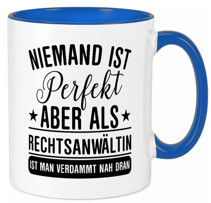 Verdammt nah dran: Rechtsanwältin | Jurstin Anwältin lustiger Spruch Geschenk