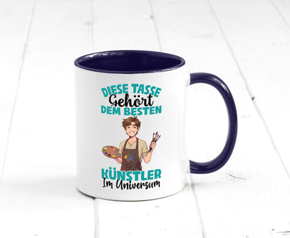 Im Universum: Künstler | Kunst Geschenkidee Humor Tasse
