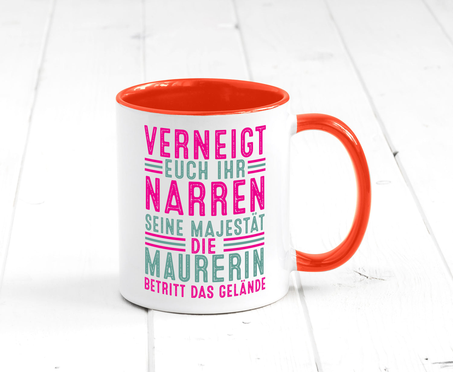 Verneigt euch: Maurerin Humor Geschenkidee Tasse