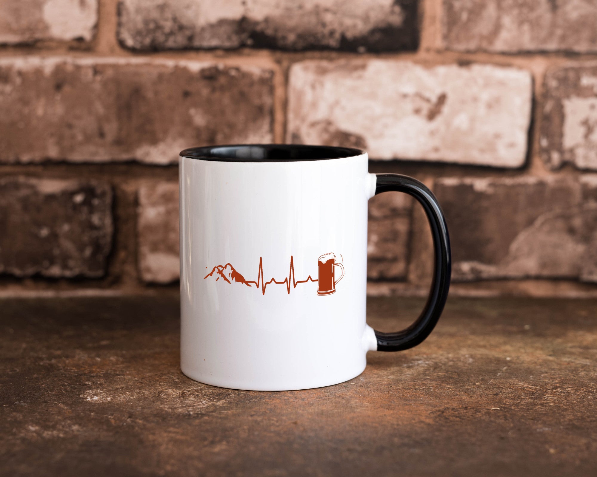 Berge und Bier | Wandern Wanderer Biertrinken Geschenkidee Humor Tasse