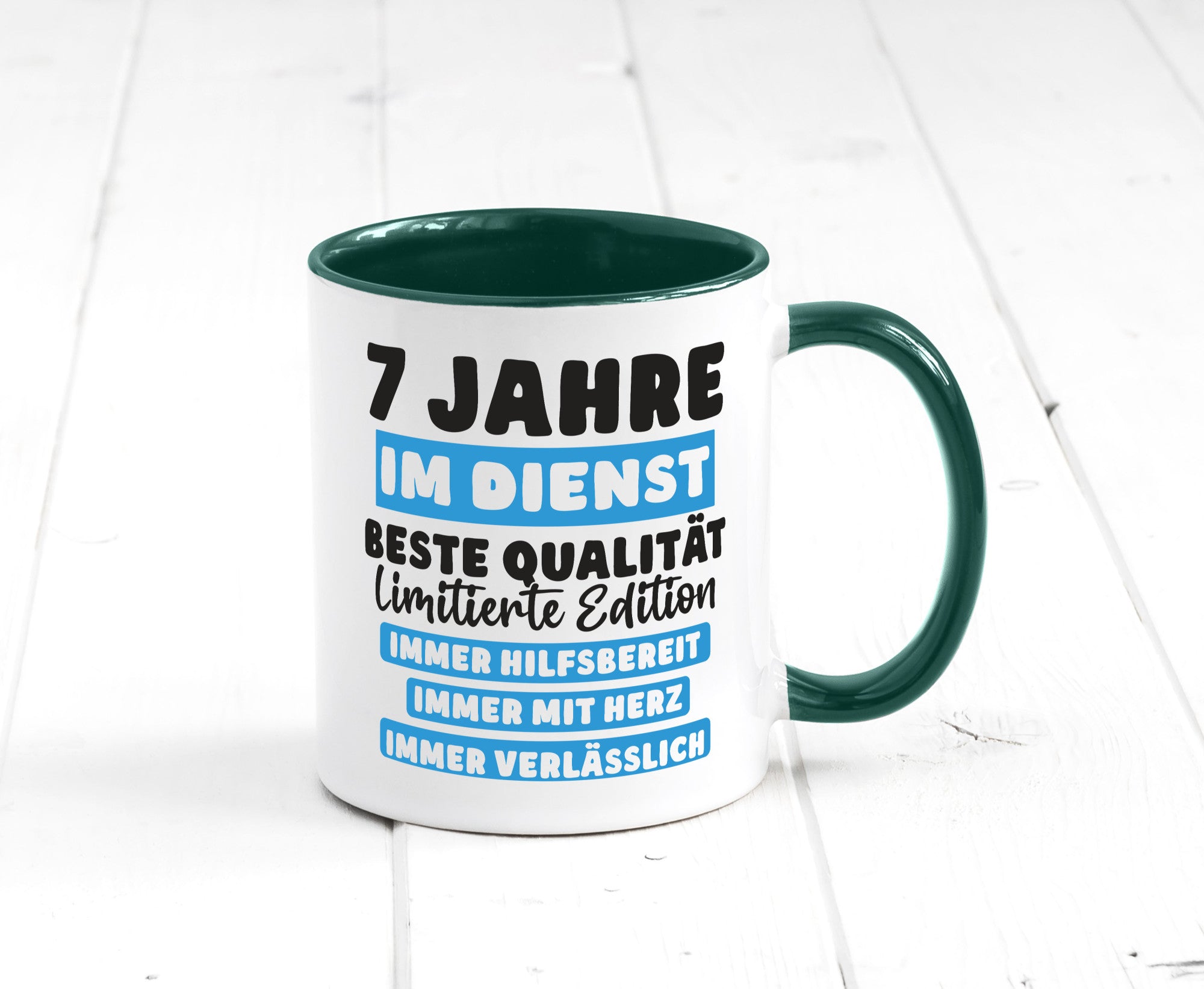 7 Jahre im Dienst | Jubiläum Arbeit v6 lustig Kollegen Büro Geschenk Tasse