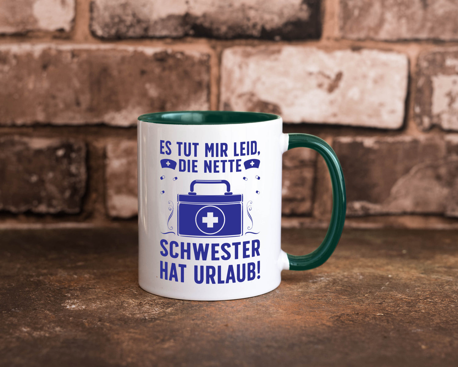 Nette Schwester hat Urlaub | Arztkoffer Tabletten lustiger Spruch Geschenk