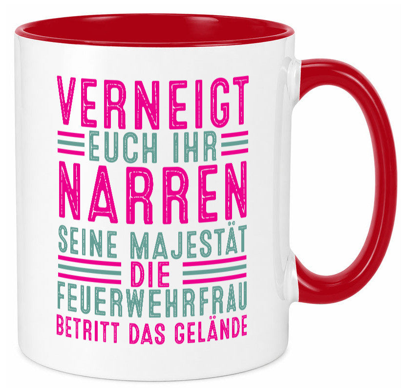 Verneigt euch: Feuerwehrfrau | Feuerwehr v2 Geschenkidee Humor Tasse