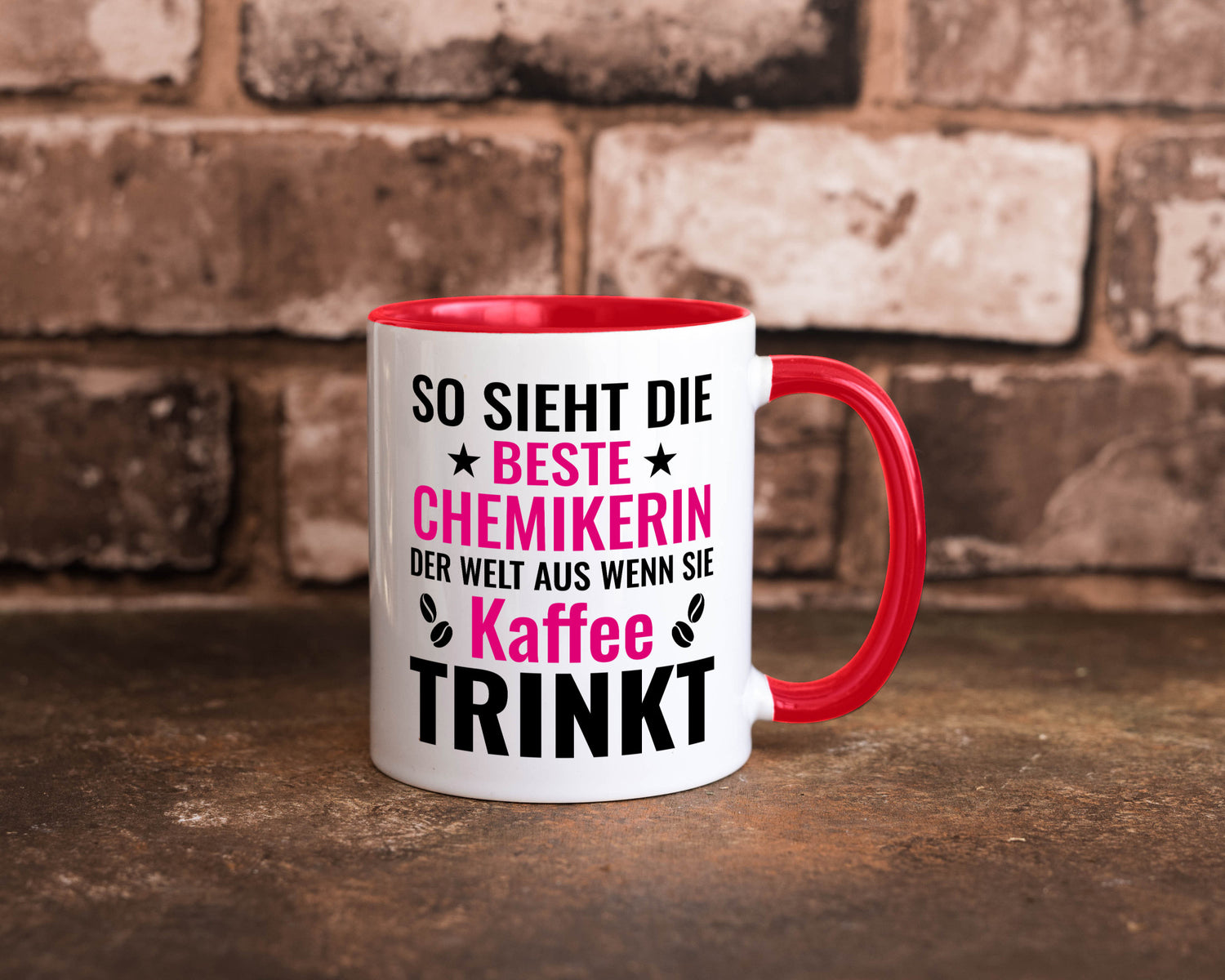 Kaffee trinkt: Chemikerin | Chemie Labor Geschenkidee Humor Tasse