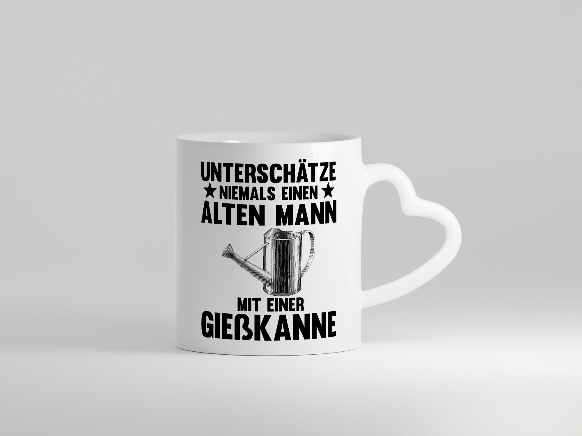 Keinen alten Mann mit Gießkanne unterschätzen | Sterne lustig Humor
