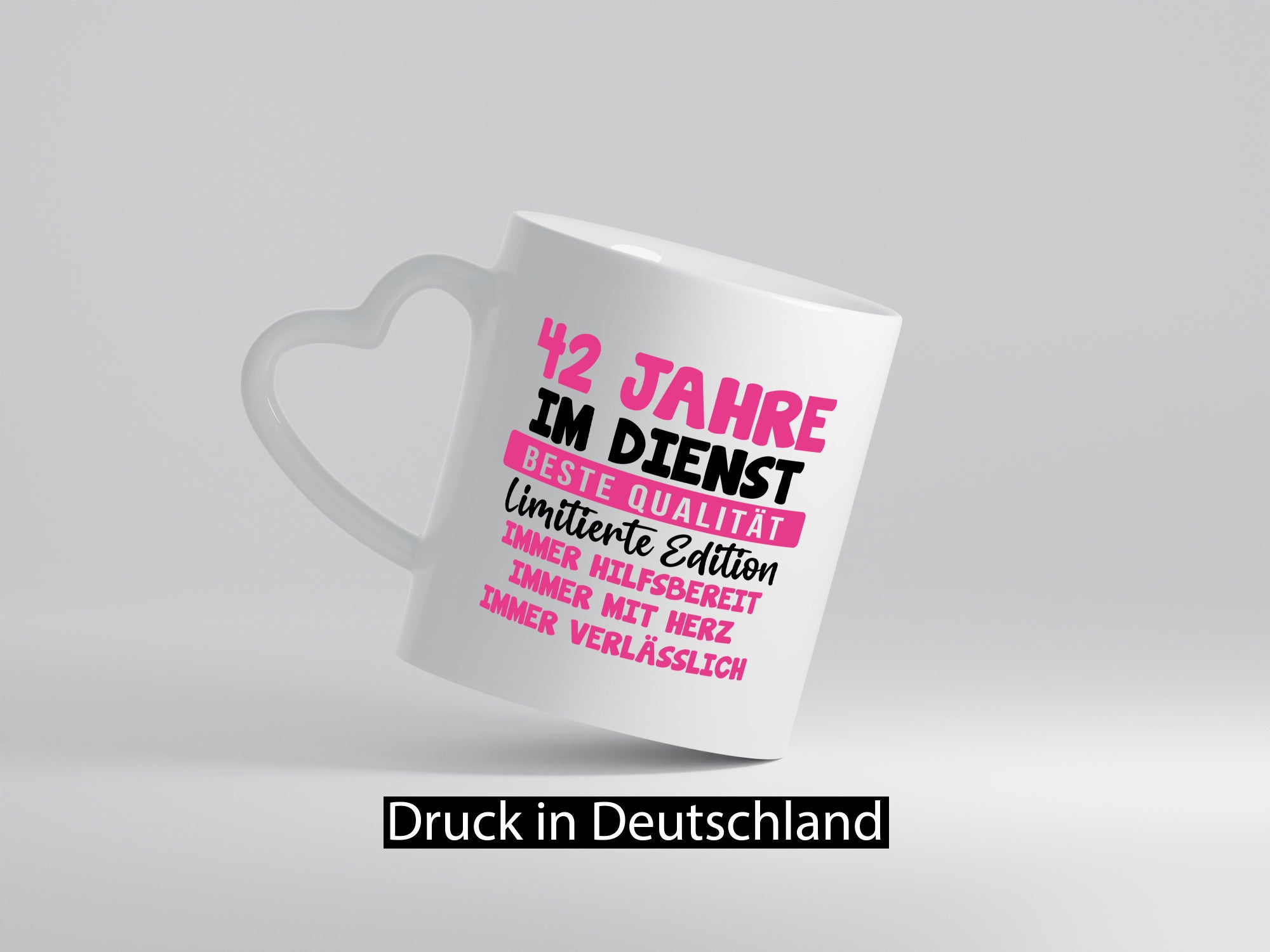 42 Jahre im Dienst | Jubiläum Arbeit v10 lustig Kollegen Büro Geschenk Tasse