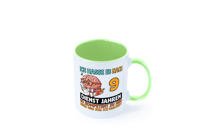 9 Dienstjahre | Arbeit Kompetent Humor Kollegen Büro Geschenkidee Tasse