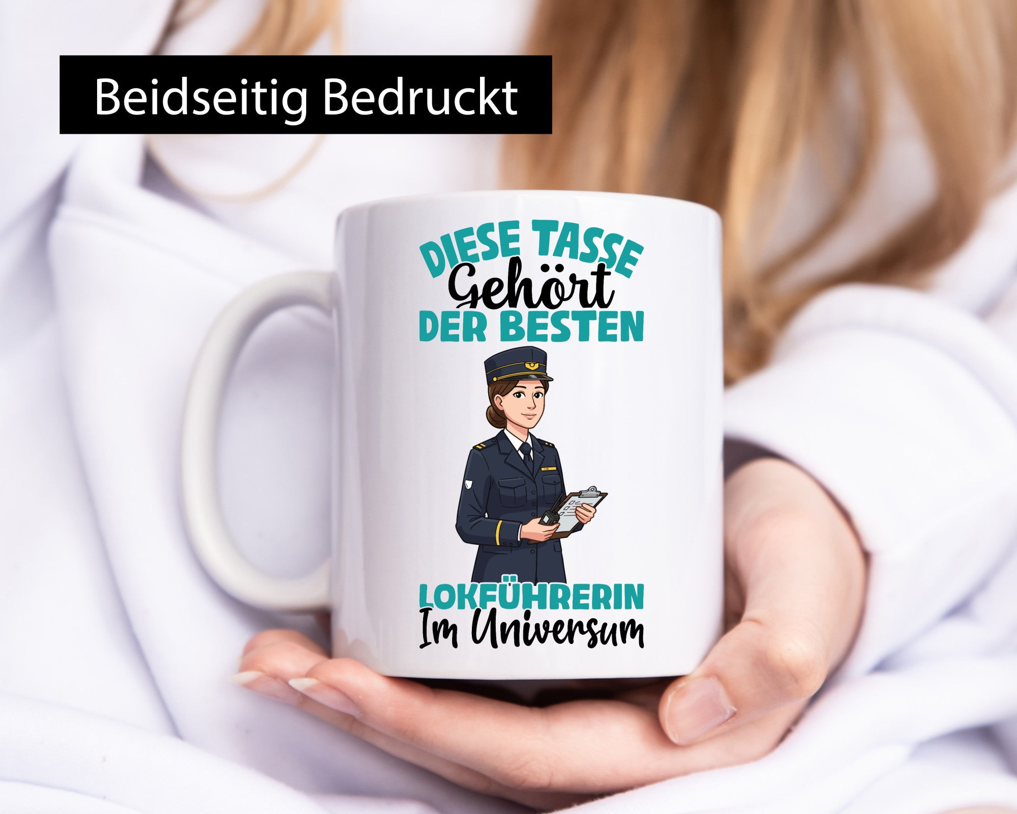 Im Universum: Lokführerin | Zug Beruf lustig Arbeit Kollegen Büro Geschenk Tasse