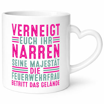 Verneigt euch: Feuerwehrfrau | Feuerwehr v2 Geschenkidee Humor Tasse