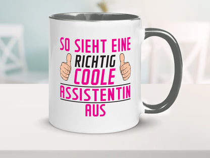 Richtig Coole Assistentin | Assistenz Hilfskraft lustig Humor Geschenkidee