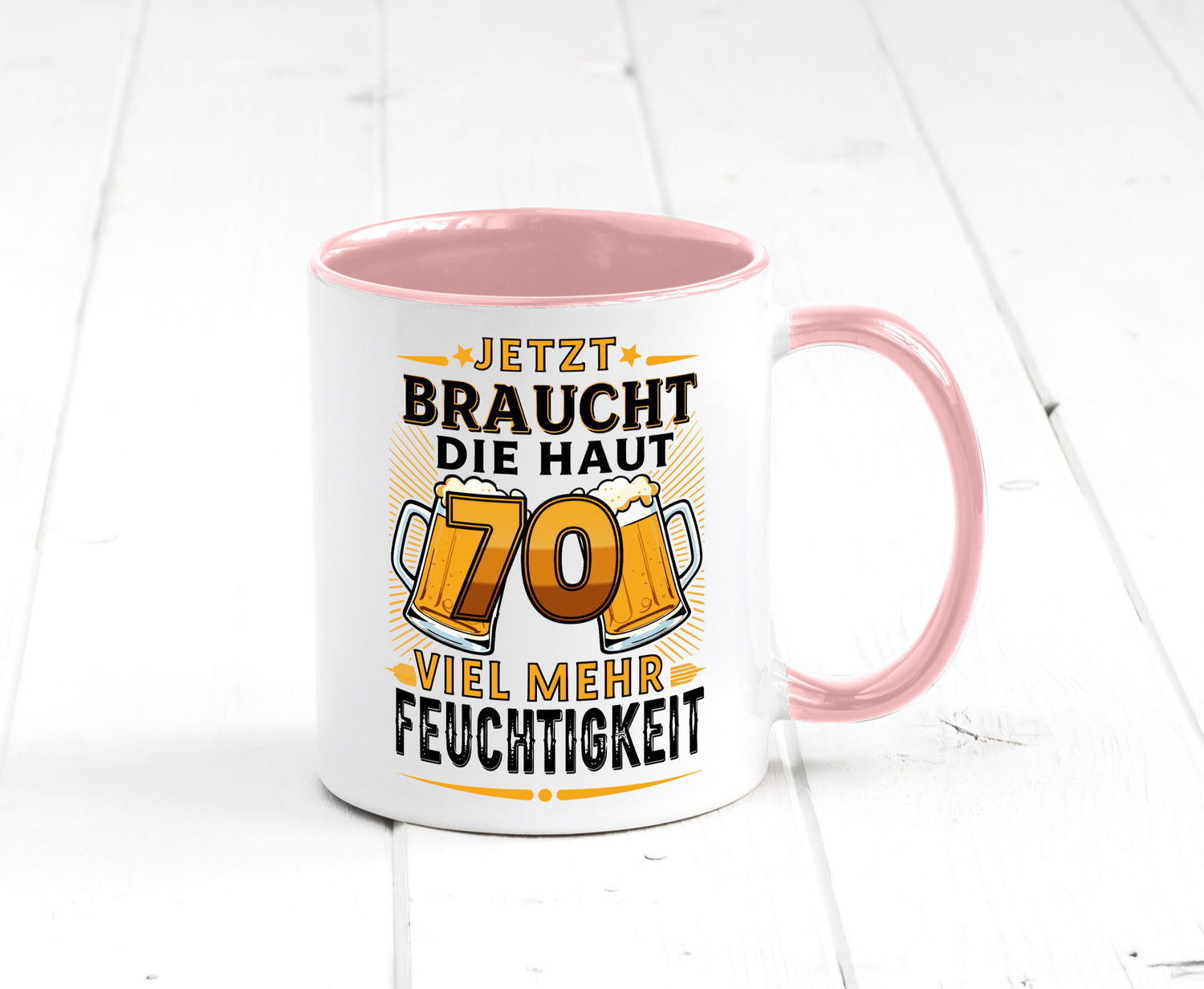 70 braucht die haut mehr Feuchtigkeit | 70. Geburtstag Humor Geschenkidee Tasse