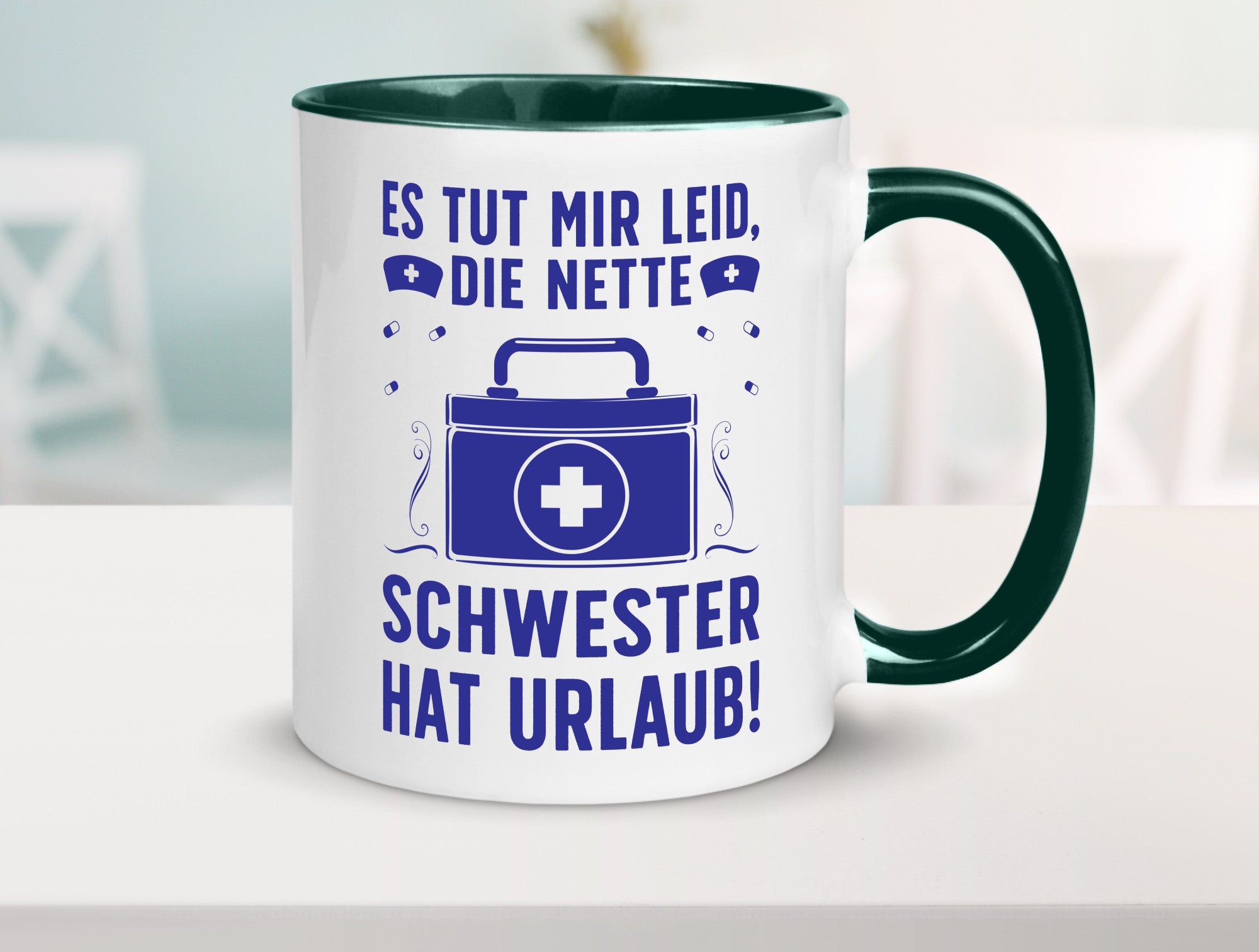 Nette Schwester hat Urlaub | Arztkoffer Tabletten lustiger Spruch Geschenk