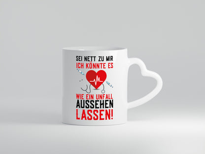 Sei nett zu mir | Krankenschwester Arzt Klinik Spritze v2 lustig Humor