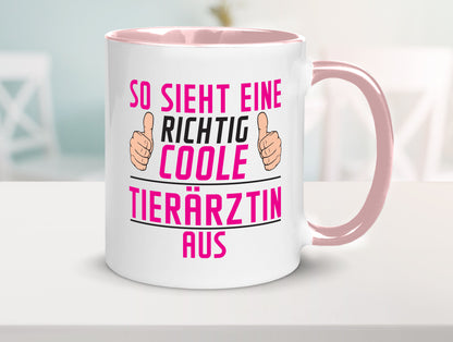 Richtig Coole Tierärztin | Mediziner Tiermedizin lustig Tierliebhaber Humor