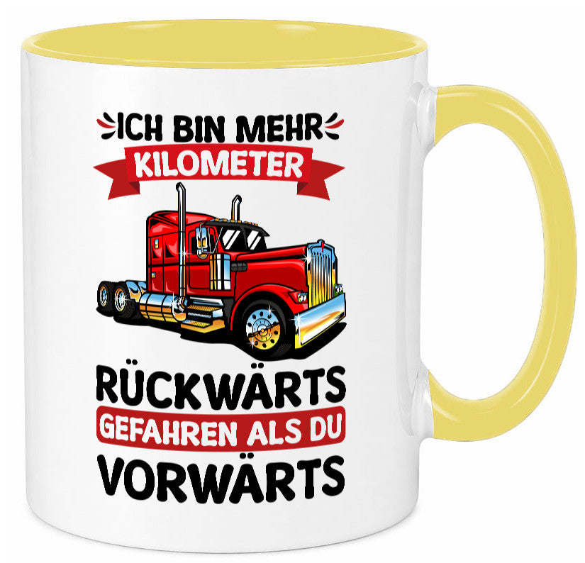 Ich bin mehr Kilometer gefahren | LKW Trucker Geschenk Humor Geschenkidee Tasse