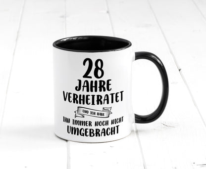 28 Jahre Verheiratet, immer noch am Leben! Geschenkidee Humor Tasse