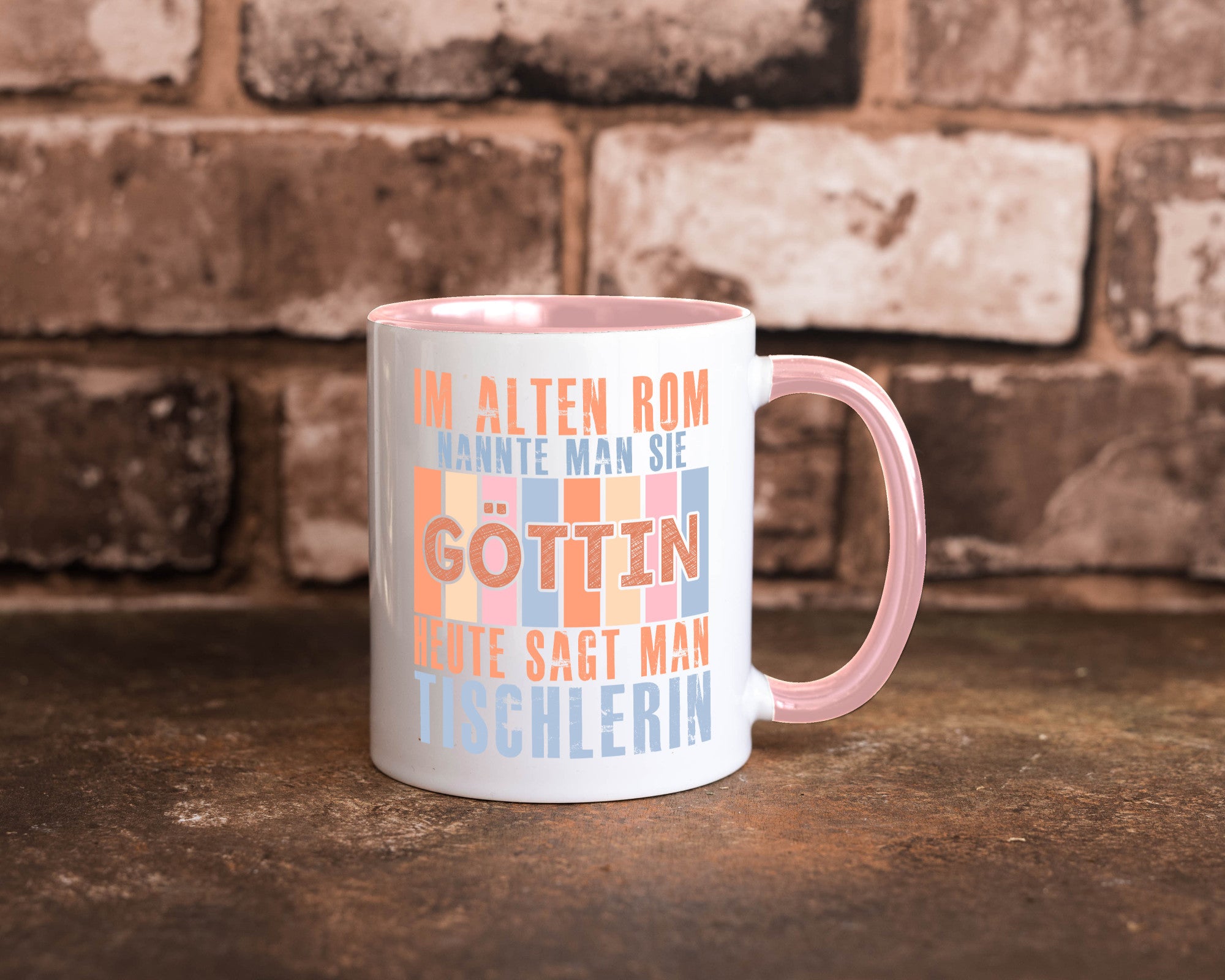 Heute sagt man: Tischlerin | Tischlerei Humor Geschenkidee Tasse
