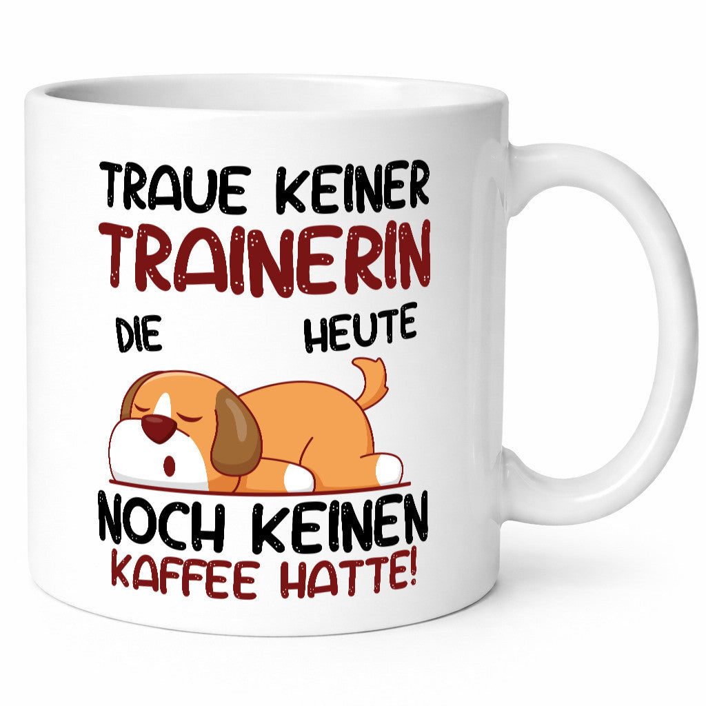 Traue keiner Trainerin | Sportverein Humor Geschenk Geschenkidee lustiger