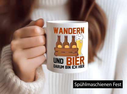 Wandern und Bier darum bin ich hier | Bierkasten lustiger Spruch Geschenk Humor