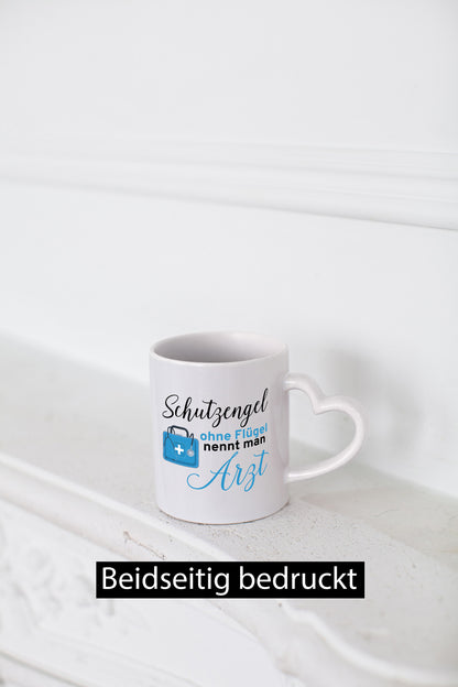 Schutzengel ohne Flügel | Arzt Ärztin Puls Herzschlag Humor Geschenkidee Tasse