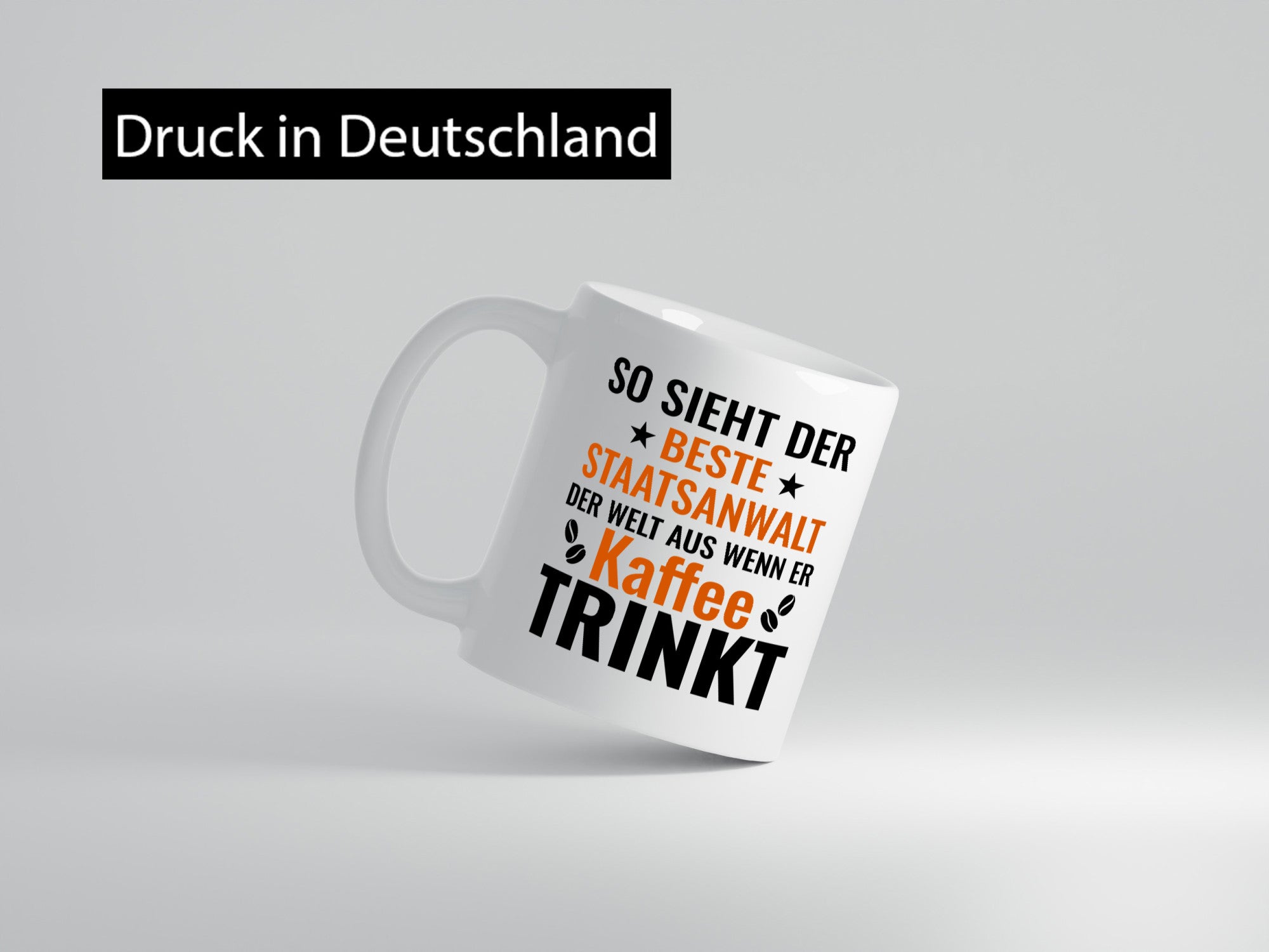 Kaffee trinkt: Staatsanwalt | Anwalt Jurist Geschenkidee Humor Tasse