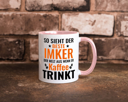 Kaffee trinkt: Imker | Imkerei lustiger Spruch Geschenk Humor Geschenkidee Tasse