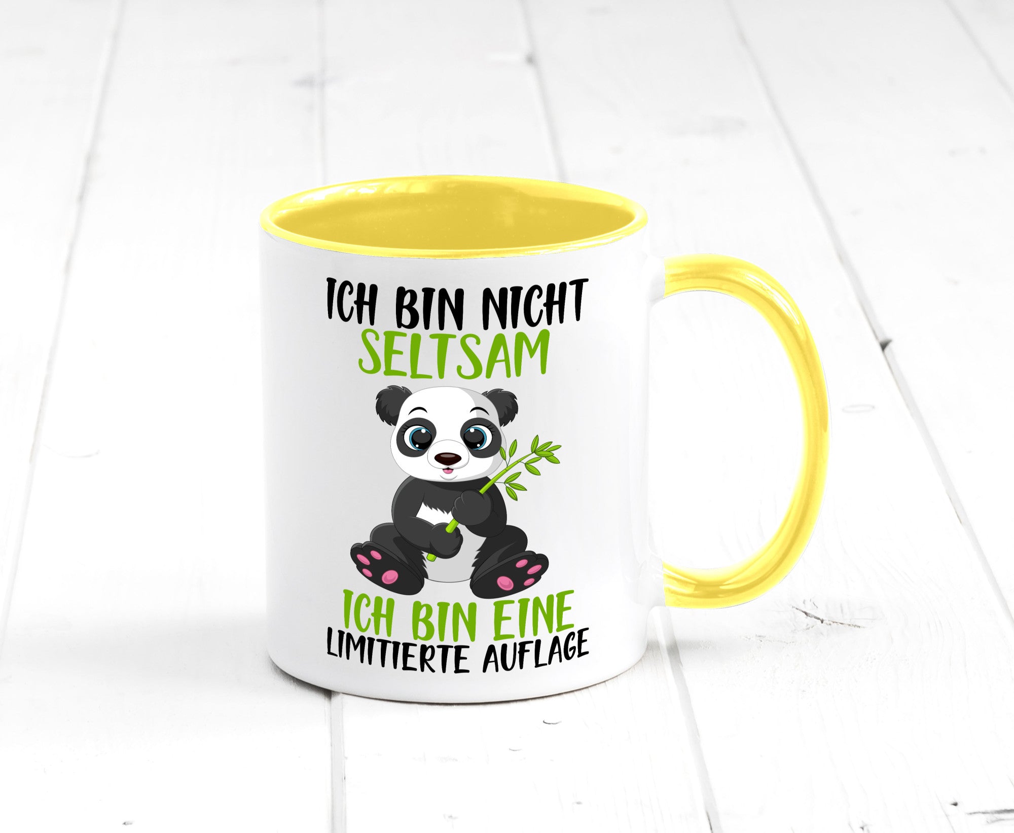 Ich bin nicht seltsam | süßer Pandabär lustiger Spruch Humor Geschenkidee Tasse