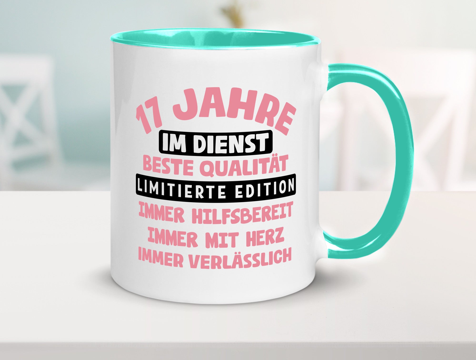 17 Jahre im Dienst | Jubiläum Arbeit v11 Humor Kollegen Büro Geschenkidee Tasse