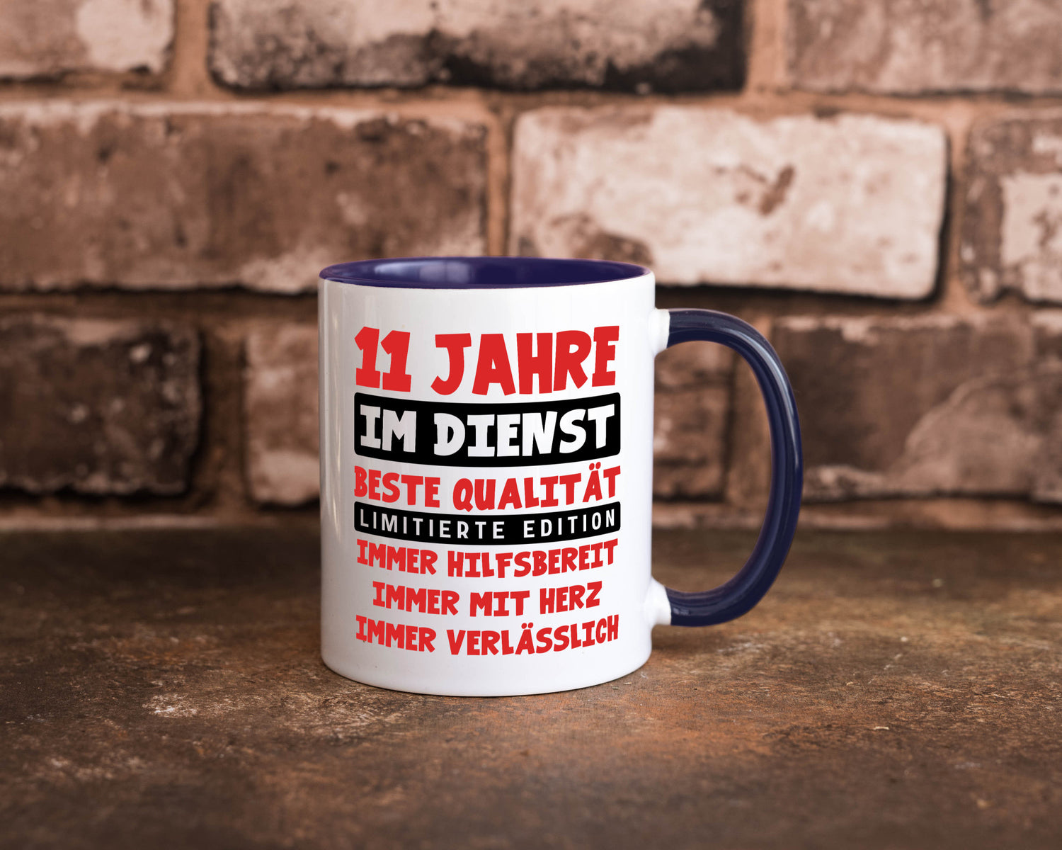 11 Jahre im Dienst | Jubiläum Arbeit v9 Geschenkidee Kollegen Büro Humor Tasse