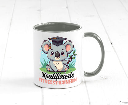 Koalifizierte Fitnesstrainerin | Trainerin Sport v2 Geschenkidee Humor Tasse