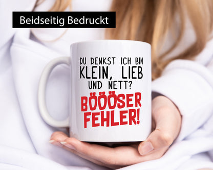 Klein lieb und Nett | Teenager Freunde lustiger Spruch Geschenk Humor